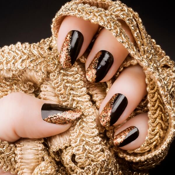 TR Signature Manicure TR Signature Manicure